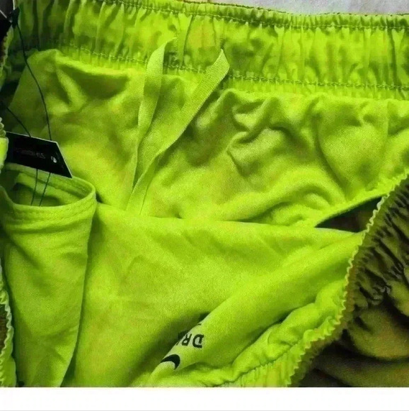 Nike Dri-Fit Green Athletic Workout Shorts Standard Fit Size Small NWT - Picture 5 of 5